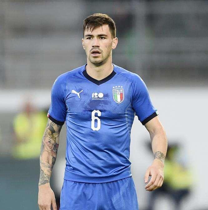 Corriere Mezzogiorno - La lista di Sarri: Rugani, Higuain e non solo.  Il Napoli su Romagnoli se partisse Albiol. 