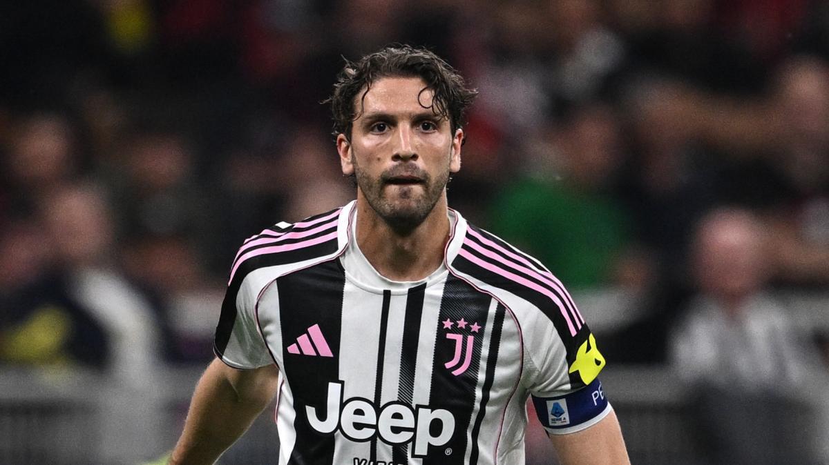 Retroscena Milan-Juventus, Locatelli accerchiato: “Son tutti arbitri?”. Poi le scintille tra il capitano della Juventus e Rabiot 