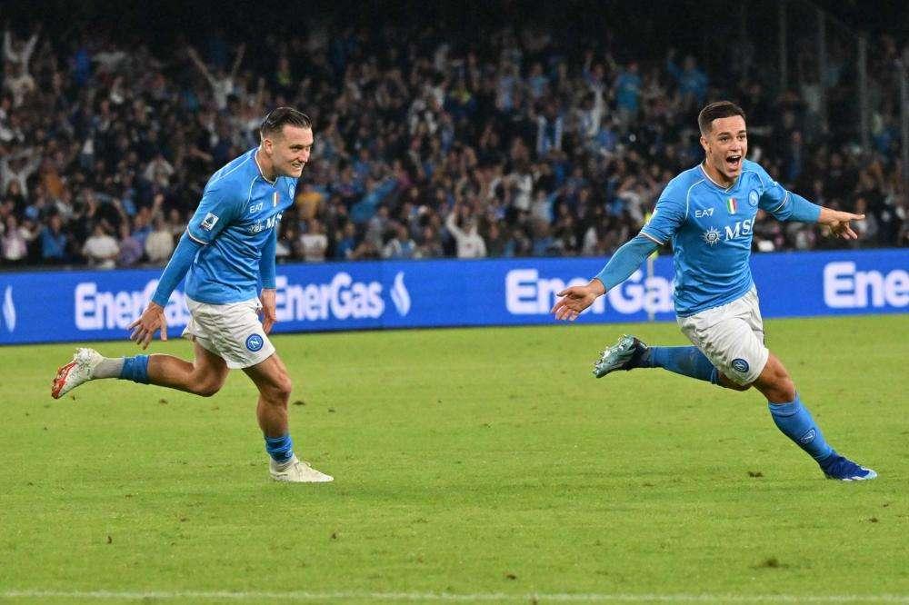 Serie A: Napoli-Milan 2-2