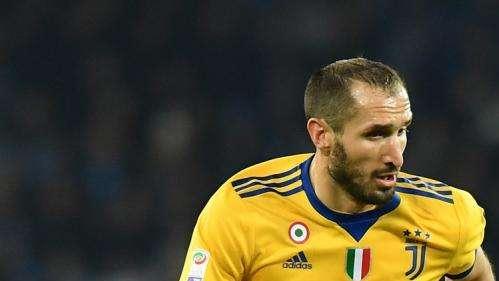 CHIELLINI a Undici: "La Juventus fa la corsa su se stessa. Quando smetterò, voglio restare nel mondo del calcio"