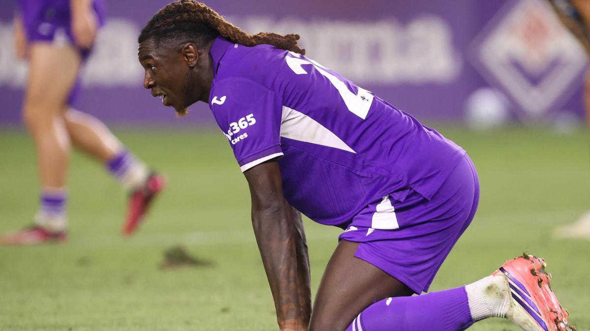 Linea dura della Fiorentina con Kean, per lui multa e allenamento solitario nel pomeriggio