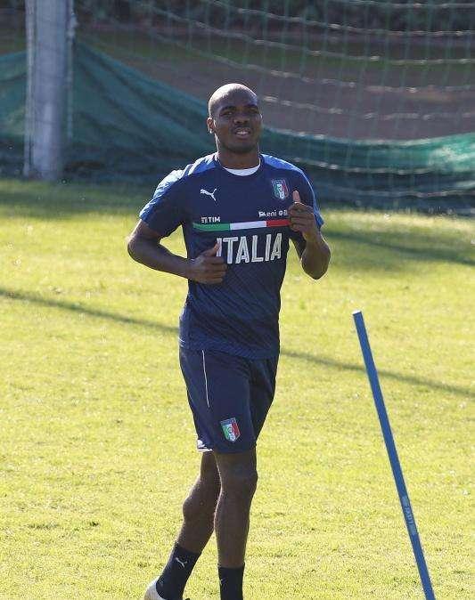 L'ex bianconero Ogbonna può tornare in Italia: c'è il Bologna