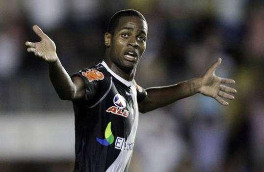 DEDE' a La Gazzetta: "L'interesse della Juve m'inorgoglisce. Voglio giocare con Buffon. Felipe Melo mi ha detto..."