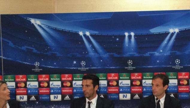 CONFERENZA LIVE - ALLEGRI: "Dovremo fare due gol per passare il turno. Barzagli? Ottime condizioni, recupero fondamentale". BUFFON: "Un piacere tornare qui. Il loro tifo stimola anche noi"