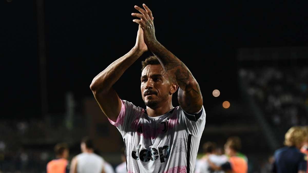 L’in bocca al lupo della Juventus a Danilo 