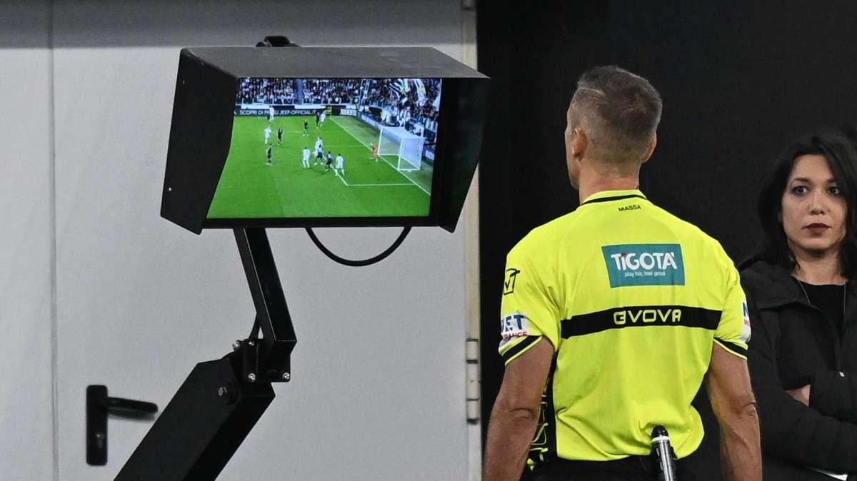 Ravezzani: "Serve il Var per i rigori, basta poco per sbilanciare un attaccante"