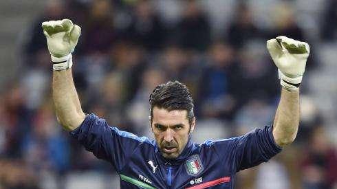 BUFFON: "Abbiamo una grande responsabilità"