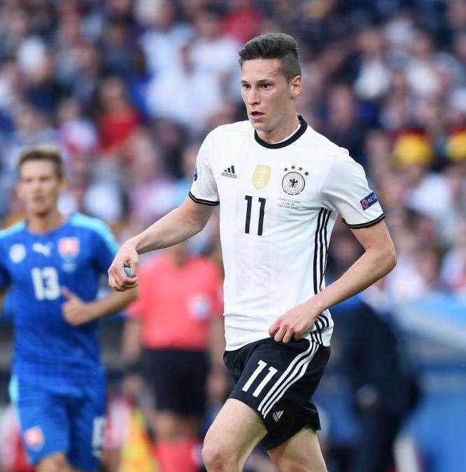 Il Psg propone Draxler per Pjanic