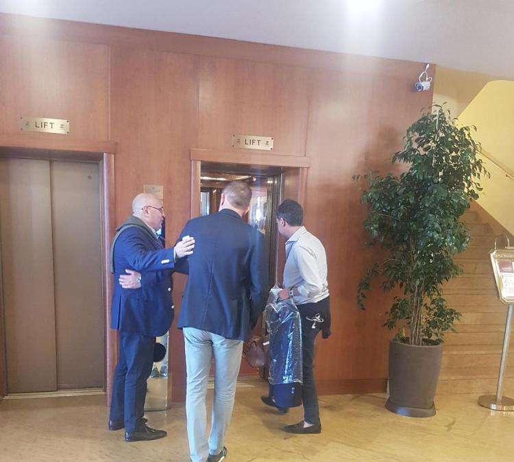 Paratici con l'agente di Zaniolo