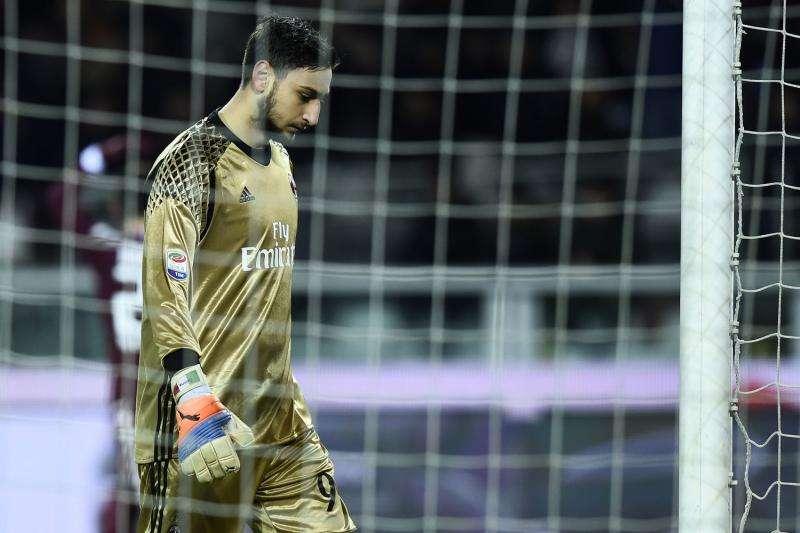 Raiola "esagera" per Donnarumma? L'agente chiede 10 milioni di euro a stagione per il rinnovo con il Milan
