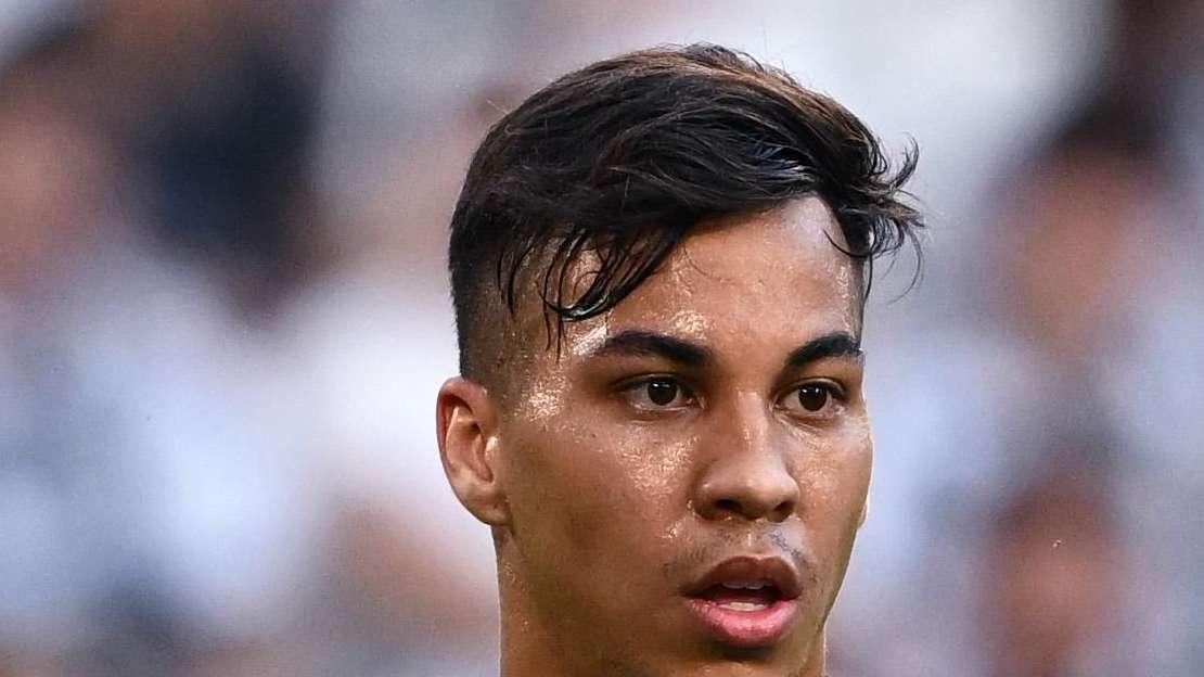 Kaio Jorge torna al gol su rigore dopo il siparietto con Soulé. Ma il Frosinone perde a Lecce