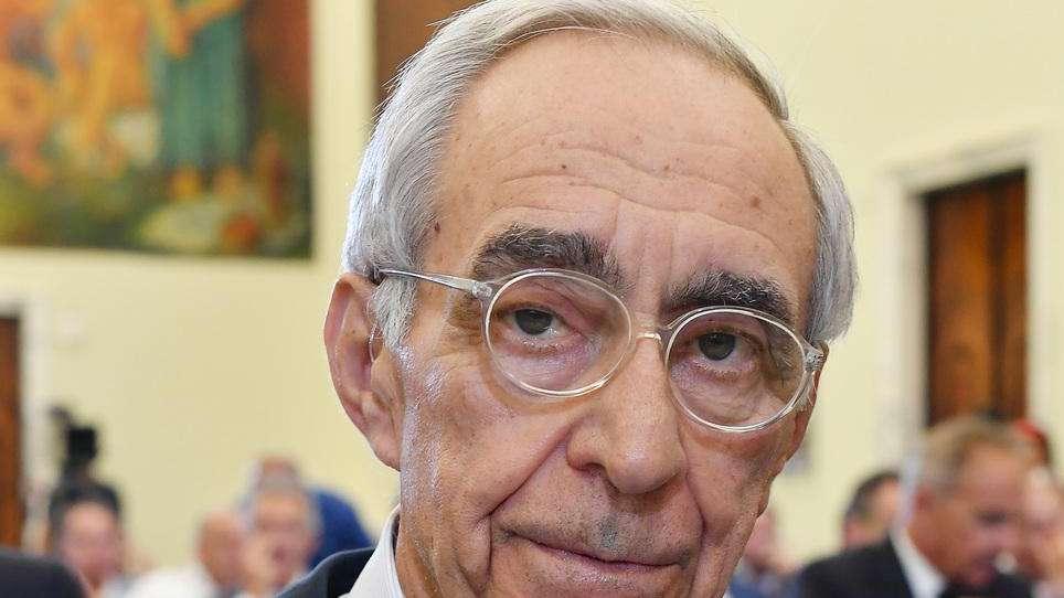 Anticipazioni 'Report', Carraro su Guido Rossi: "Il suo nome come commissario FIGC arrivò da qualcuno del Governo di allora"