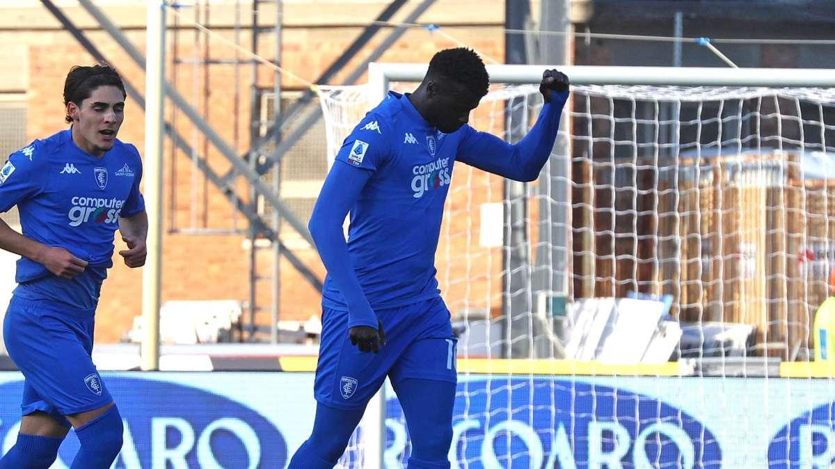 Niang si schianta in auto all'alba, l'Empoli precisa: "Era andato a pregare"