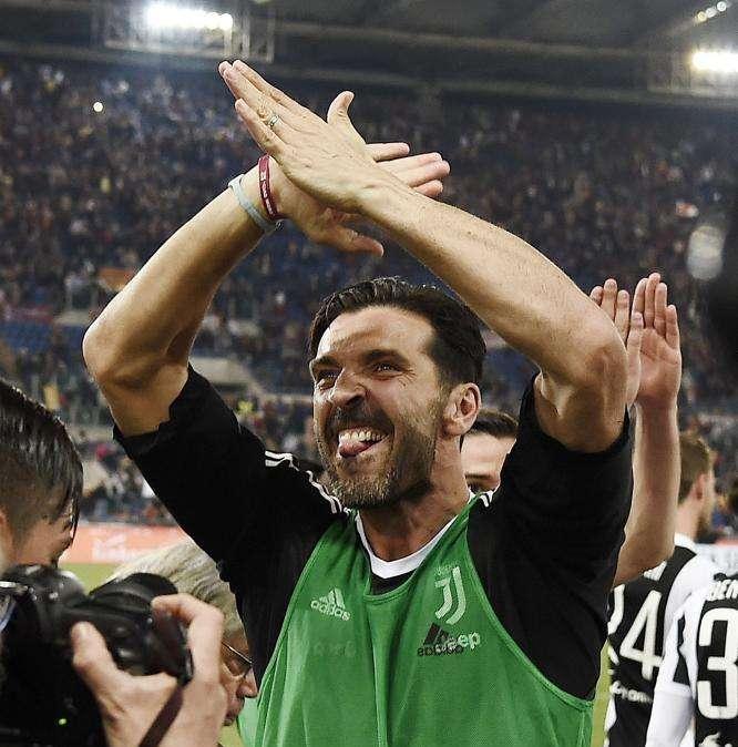 Thomas Villa: "Ronaldo fenomeno assoluto, a Florentino patata bollente. Scelta Buffon da rispettare fino in fondo"