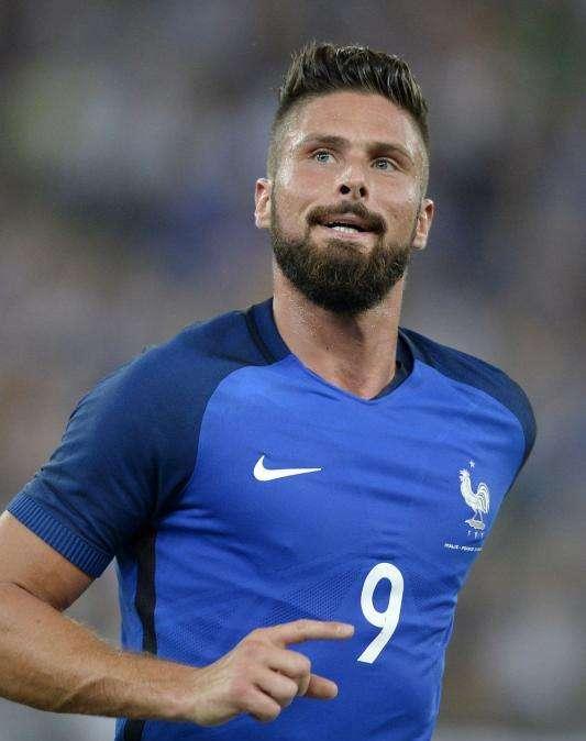 Napoli e Milan su Giroud