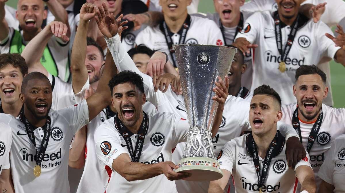 Evan Ndicka, l'Eintracht chiede 10 milioni