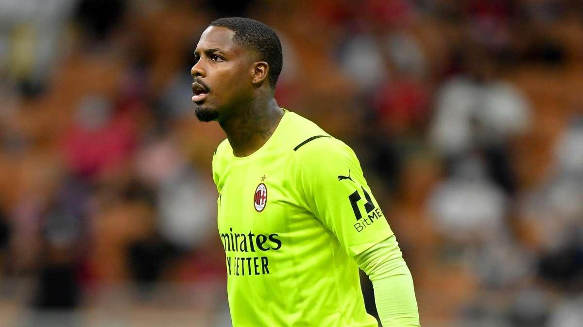 Insulti razzisti a Maignan, Milan al lavoro con la Juve per trovare i colpevoli