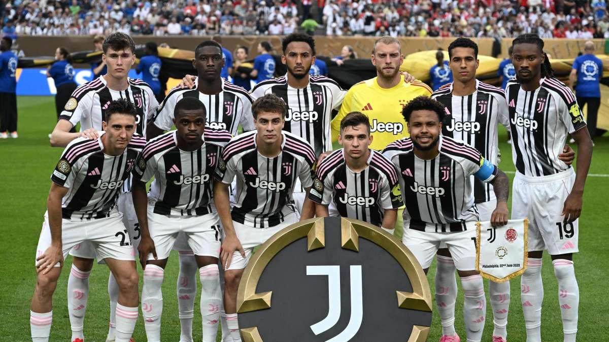 La Juventus su "X": "Doppia amichevole a Dortmund per i bianconeri"