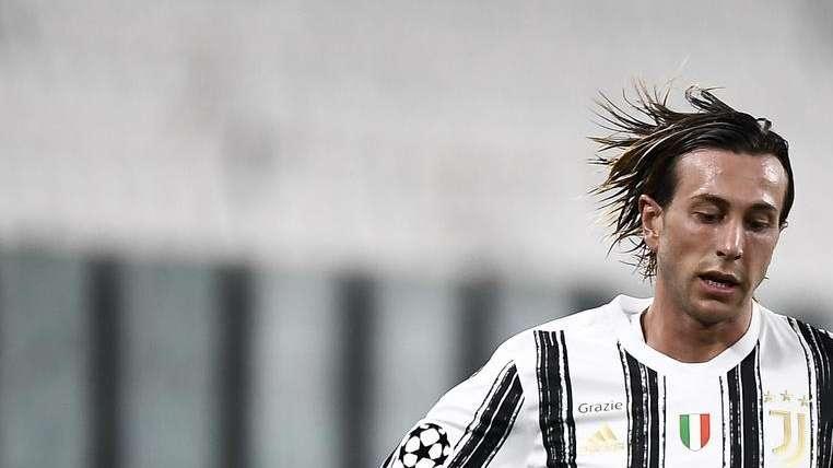 Comunicato Juve: lesione di medio grado al retto femorale per Bernardeschi, tra 15 farà nuovi controlli 