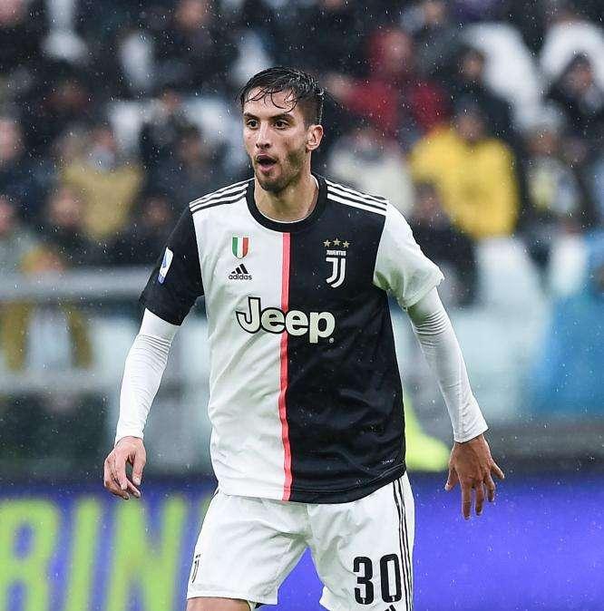 Juve, contro l'Udinese spazio al 4-3-1-2: Dybala e Ronaldo in attacco, Bentancur al posto dello squalificato Pjanic