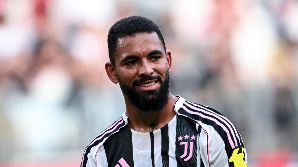 Juventus, i riscatti di Douglas Luiz e Nico Gonzalez possono valere 57 milioni: il mercato bianconero passa da qui