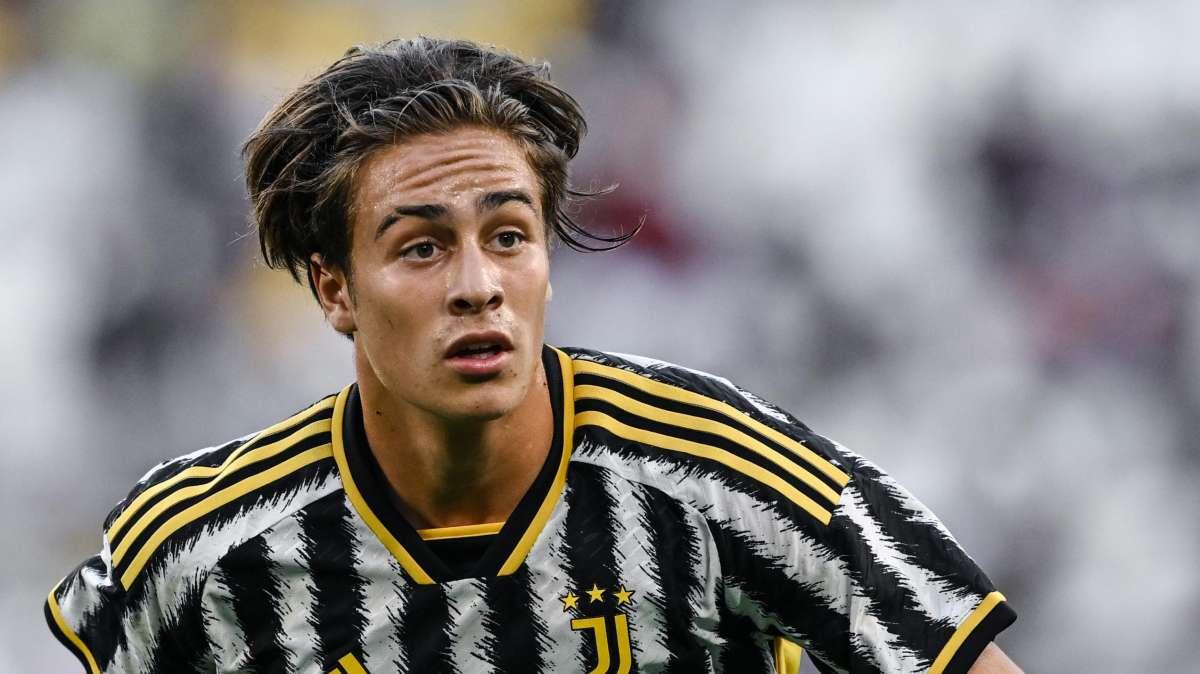 TJ - La Juve blinda la stella Yildiz: la firma fino al 2027 può arrivare già nel corso di questa settimana 