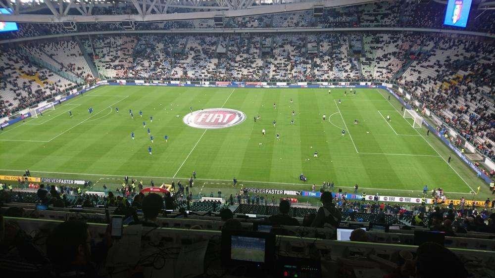 Gruppo ultrà True Boys: "Quanti nemici per non cantare cori anti-Napoli!"