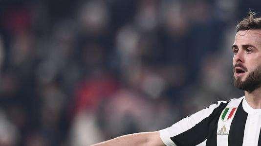 LIVE TJ - PJANIC: "Qui siamo tutti felici di giocare tutte le competizioni fino in fondo. Bel duello con il Napoli, speriamo presto di essere primi in classifica. E su Dybala..."