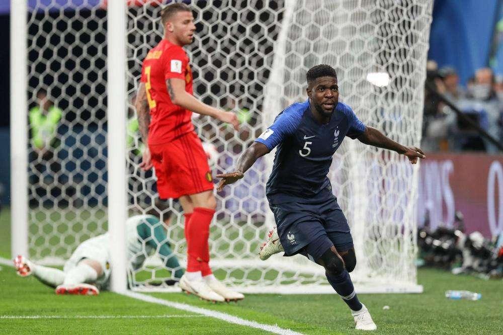 Umtiti indeciso se lasciare Barcellona 