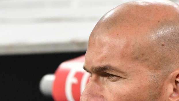 Zidane toglie Isco dal mercato: "Vorrei restasse al Real Madrid per sempre"
