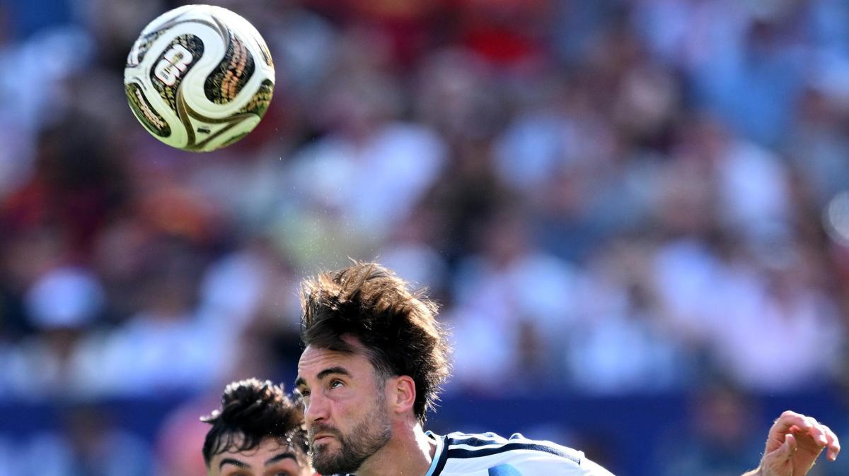 Juve, il terzino sinistro arriva dalla Ligue 1: Tagliafico ed Emerson in lizza