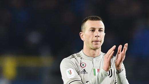 LIVE CONTINASSA - Bernardeschi in gruppo. Personalizzato per Spinazzola. Douglas sarà monitorato quotidianamente. A parte Barzagli, Chiellini e Bonucci
