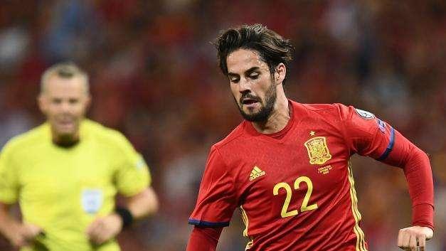 Florentino Perez: "Isco rinnoverà nei prossimi giorni"