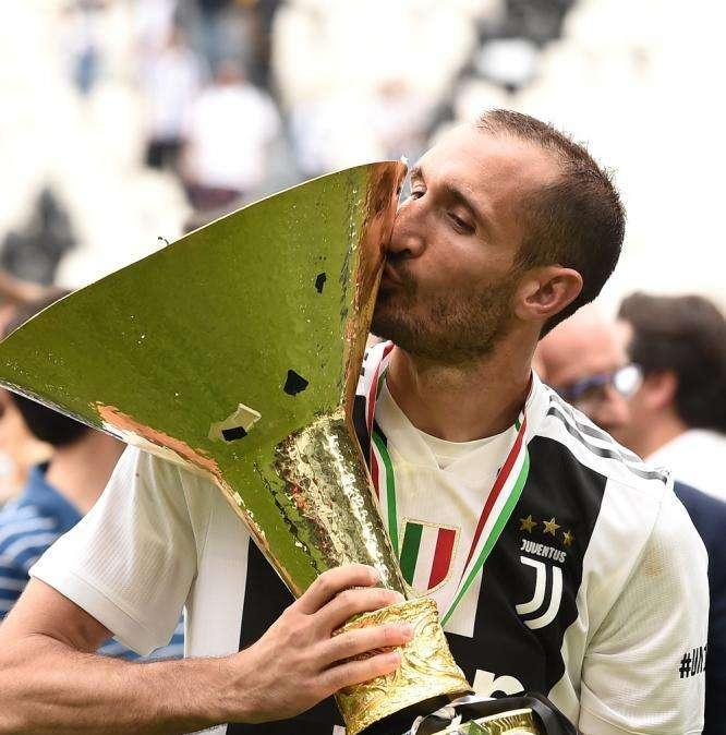 Under 12 - Incontro con Chiellini prima di partire per Parigi
