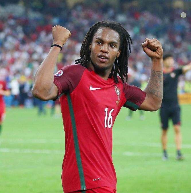 Valencia su Renato Sanches 