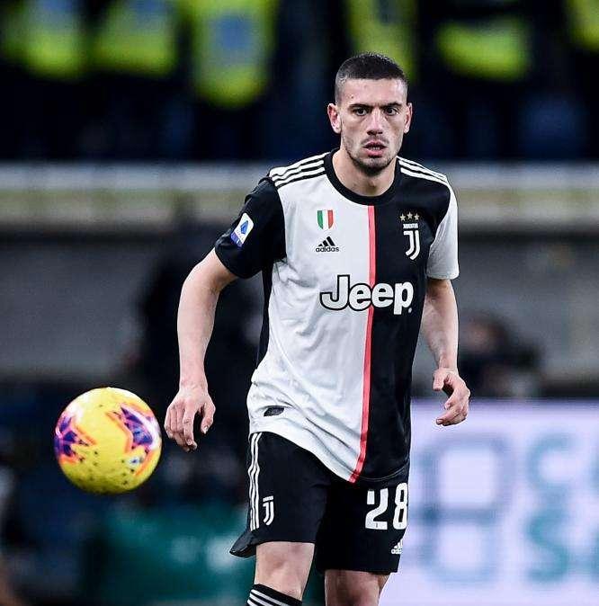Intervento riuscito per Demiral: recupero ottimale in 6-7 mesi