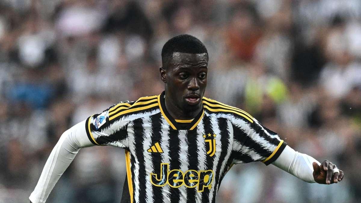 LIVE TJ - I convocati: ci sono Chiesa e Locatelli. Out De Sciglio, Kean e Cambiaso. Allegri confermerà il 3-5-2. Weah titolare. In attacco spazio a Yildiz e Vlahovic 