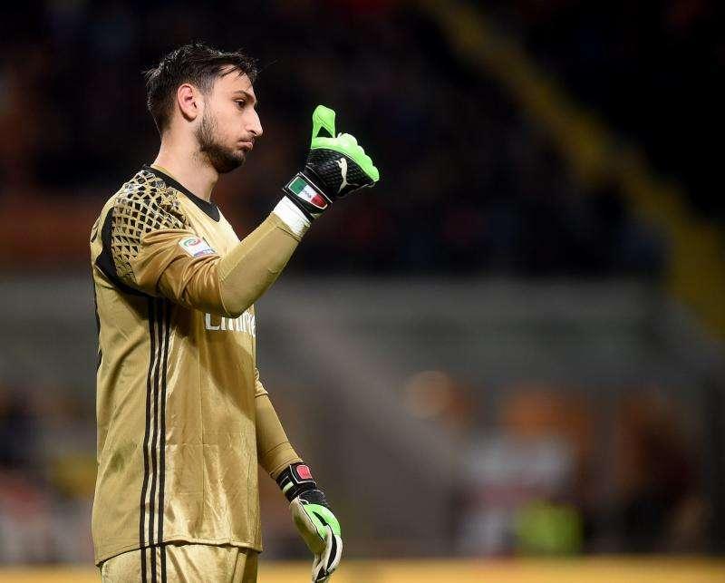 QS - Signora a caccia dell'eredità tra Buffon e Donnarumma