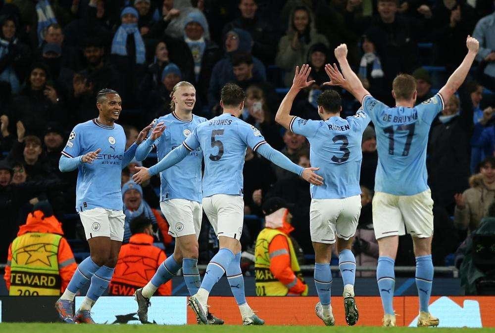 Champions: Manchester-City-Lipsia 7-0, Guardiola ai quarti