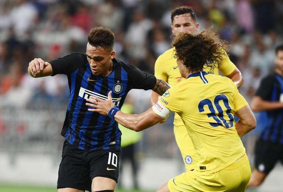 Sunday Express - Barcellona su David Luiz