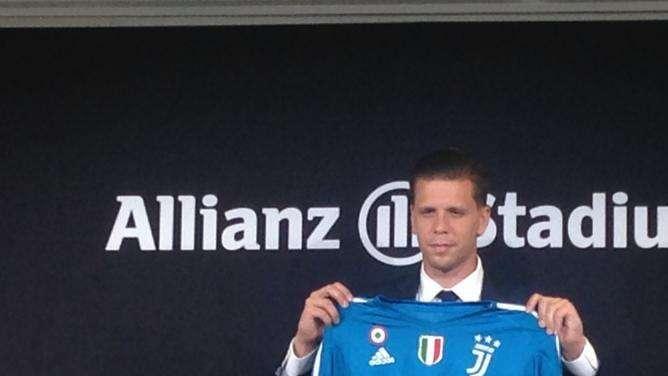 LIVE TJ - SZCZESNY A JTV: "Juve incredibile, va sempre in campo per vincere. Buffon portiere più forte della storia del calcio mondiale. Ho preso numero Michael Jordan"