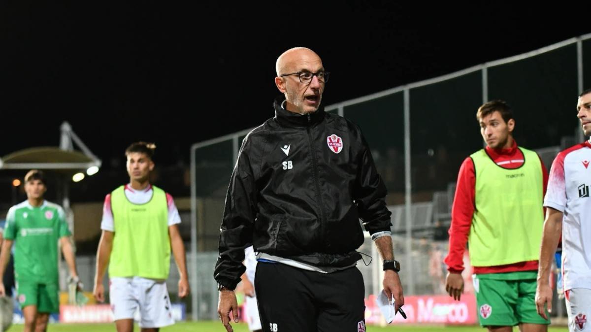 Banchieri e la serie C: "Negli ultimi giorni si fa il mercato. Ronaldinho? Si allenerà con il Ravenna"