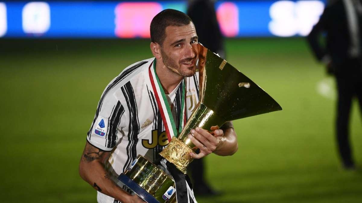 LIVE TJ - BONUCCI: "Ci siamo ritrovati con un'energia diversa. L'obiettivo è fare una grande partita. Dovevamo scrivere la storia vincendo il nono scudetto e lo abbiamo fatto"