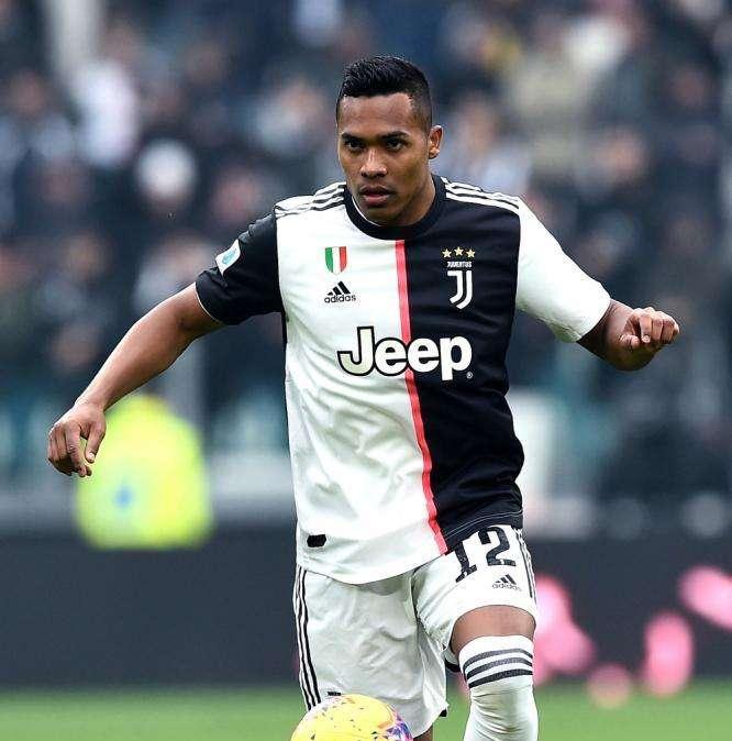 Il Psg vuole anche Alex Sandro per Icardi