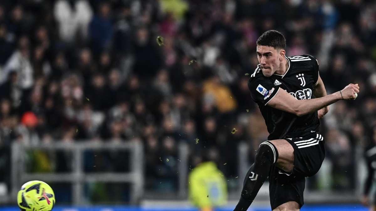 Vlahovic, le big europee hanno dubbi sull'acquisto dalla Juve