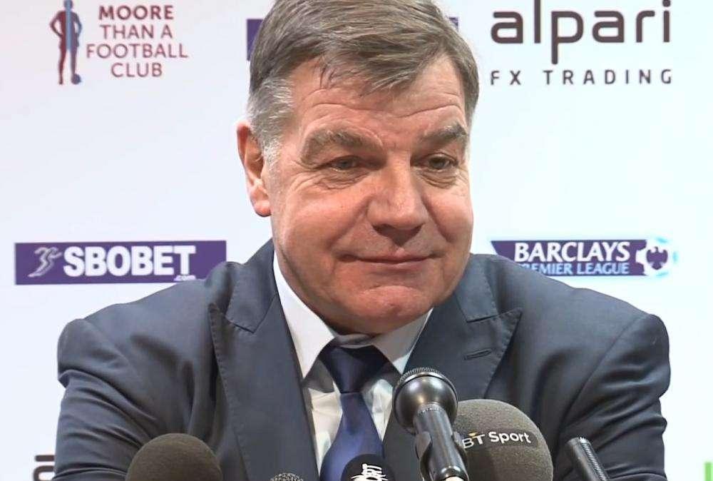 Allardyce: "Martial? Dovrebbe mostrare maggior rispetto verso lo United"