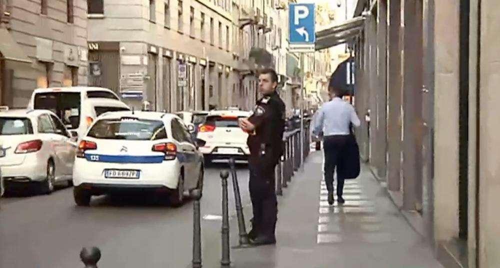 LIVE MERCATO - Paratici è a Palazzo Parigi. Marotta su Higuain: "Fatta? Mica tanto...". Agente Caldara lascia Casa Milan: c'è intesa sull'ingaggio. Deciso futuro di Favilli