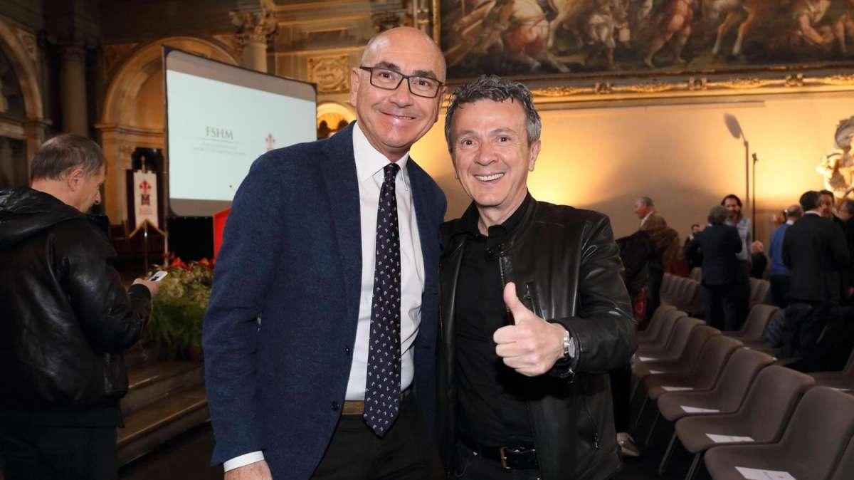 Bucchioni su TMW: “ Ronaldo al Psg con Messi e Neymar: ecco il piano dello sceicco. Mbappè verso il Real. Juve, è il giorno di Locatelli. Pogba l’anno prossimo a parametro”