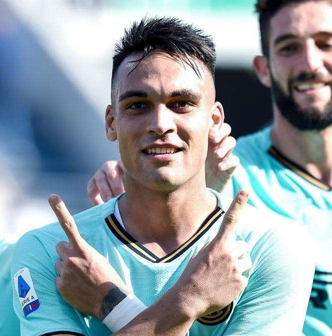 Lautaro Martinez, due formazioni insidiano l’Inter