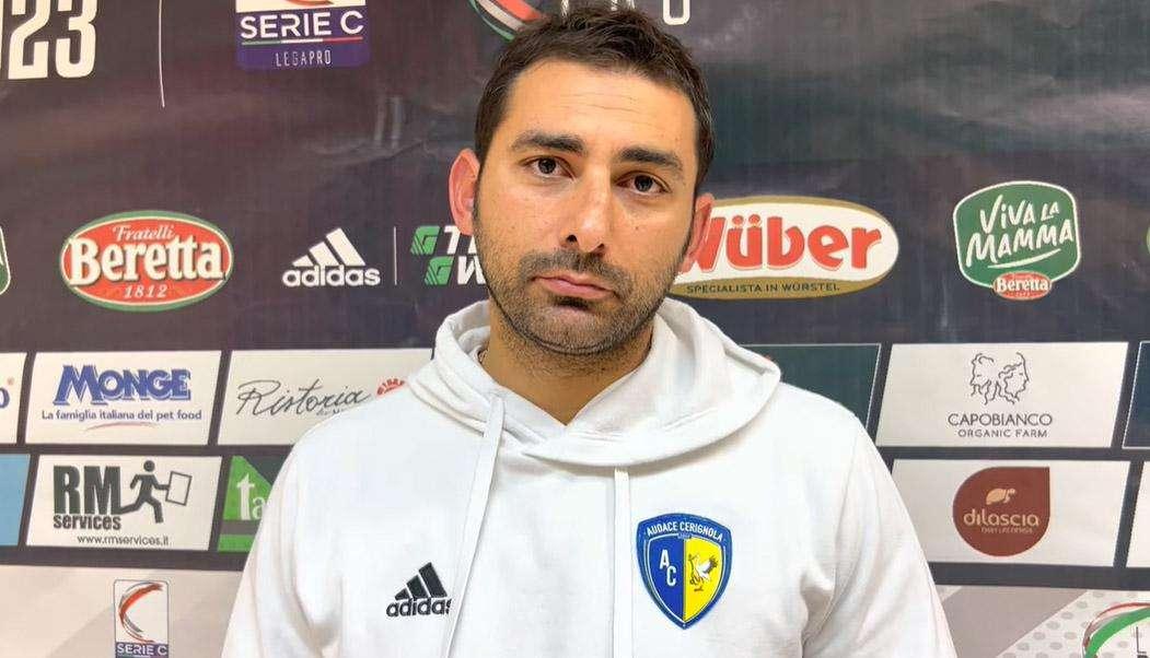 Serie C - Salta la prima panchina: l'Avellino esonera Rastelli, al suo posto Pazienza